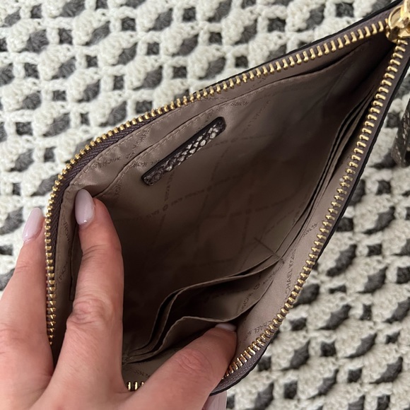 Michael Kors Snake Print Clutch with gold hardware - Picture 3 of 4